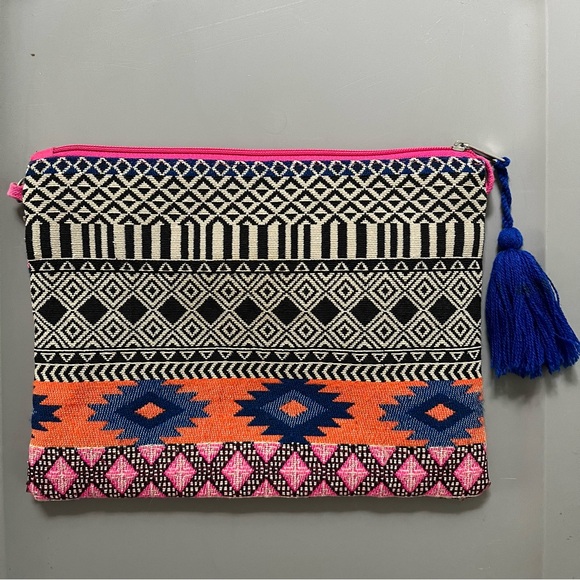 Fun Colorful Purse with Beaded Details - Picture 7 of 7